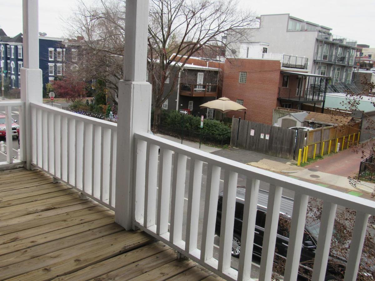 Located In The Noma-Gallaudet Neighborhood Lejlighed Washington Eksteriør billede